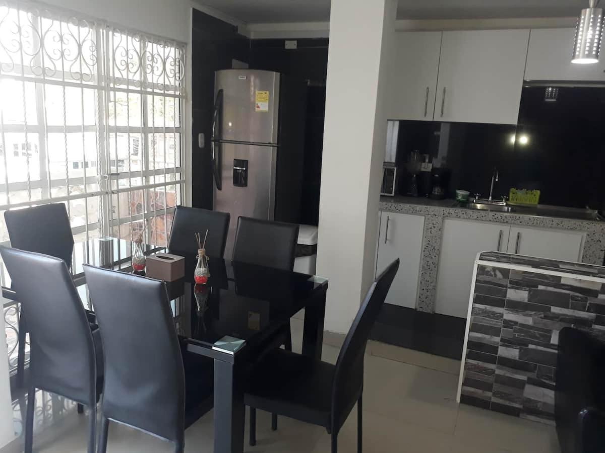 La Casita De Max Y Tim Apt 202 Cartagena Екстериор снимка